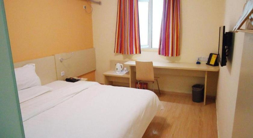7 Days Inn Shanghai Minhang Dongchuan Road Jiaotong University Exteriör bild